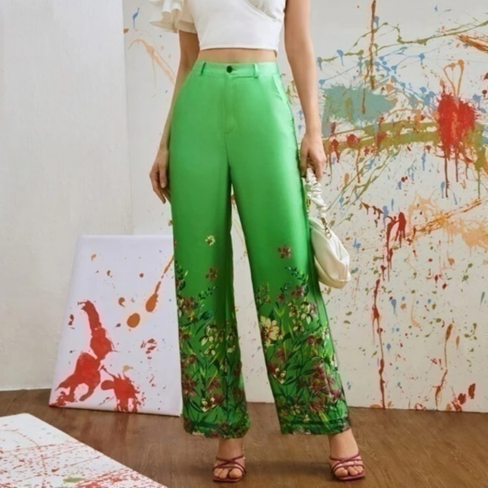 Floral Print High Waisted Satin Pants | Size Medium (6)